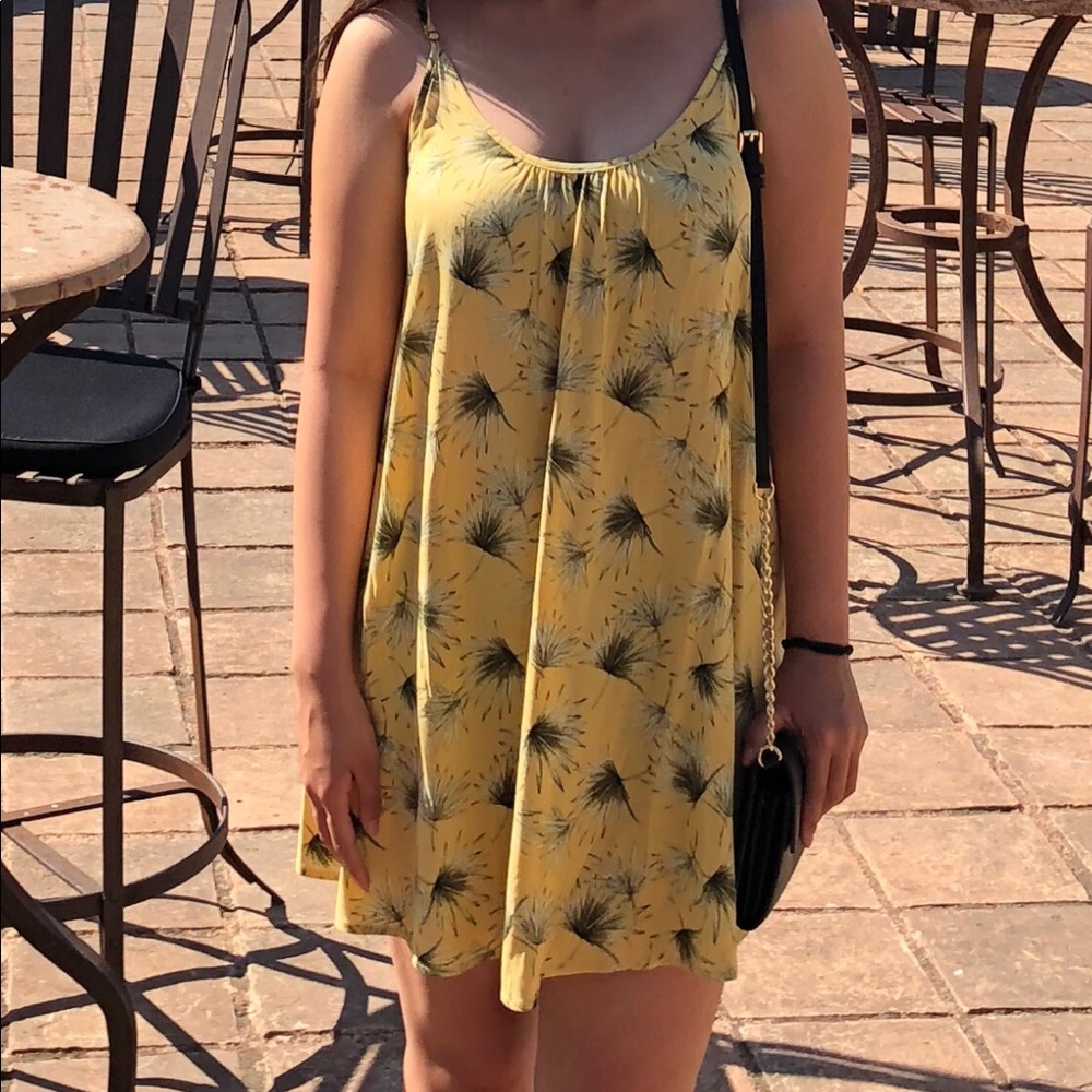 F21 floral flowy yellow dress size s